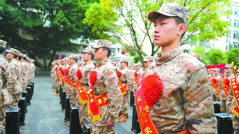 南充２０２６年春季新兵启程